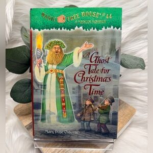 Magic Tree House: A Ghost Tale for Christmas Time Book #44